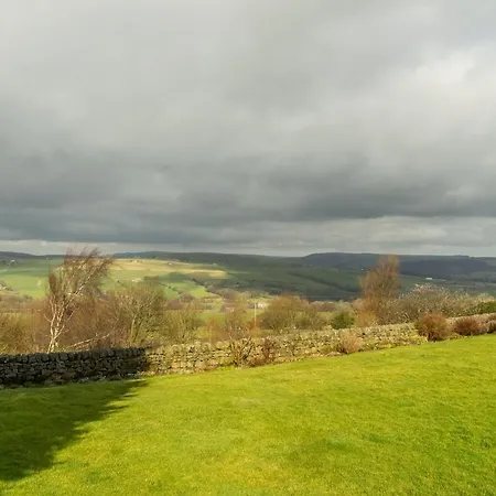 Craiglands بيت للعطل Cowling